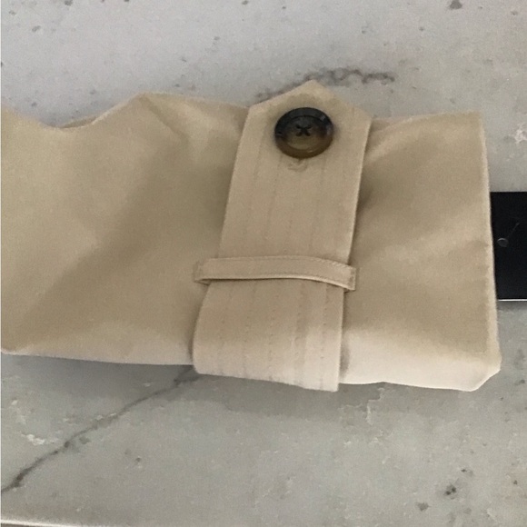 Ladies London Fog Trench Coat - Picture 4 of 8